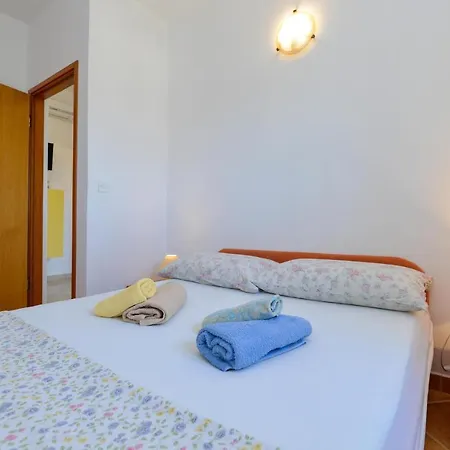 1 Bedroom In Starigrad Paklenica