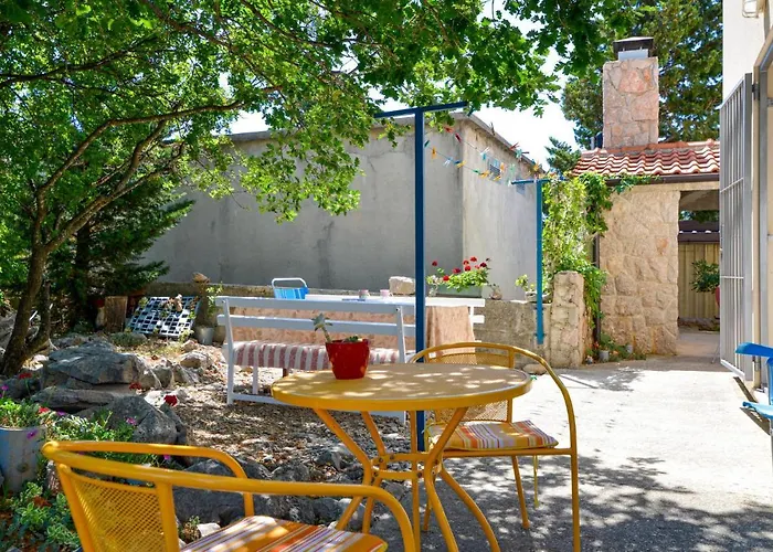 Apartment In Starigrad Paklenica